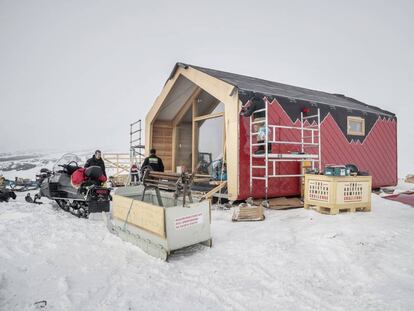 Ariston construyó una casa climatizada en la isla de Disko, Groenlandia, para que la puedan usar un grupo de científicos durante todo el año.