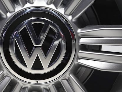 Logotipo del fabricante de autom&oacute;viles alem&aacute;n Volkswagen 