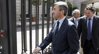 Ex-PP secretary general Ángel Acebes will have to appear in court on Tuesday.