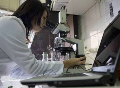 Laboratorio de investigación de la facultad de Físicas de la Universidad de Santiago de Compostela.