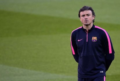 Luis Enrique, en un entrenament del Barça.