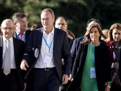 Crist&oacute;bal Montoro, Alberto Fabra, y Ana Mato, en Valencia, el pasado mes de abril. 