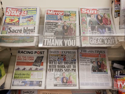 Periódicos británicos en un quiosco del Reino Unido, en un imagen del 11 de marzo.