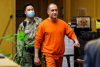 Nima Momeni, the man charged in the fatal stabbing of Cash App founder Bob Lee, makes his way into the courtroom for his arraignment in San Francisco on May 2, 2023.