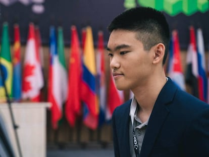 Jeffery Xiong, durante el desempate rápido de hoy ante Jan Duda