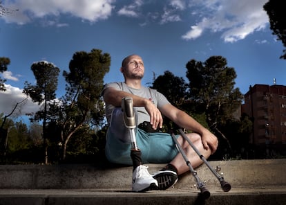 Dmytro Lohvynenko, Ukrainian serviceman wounded in the war, pictured on April 15, in a park near the Gomez Ulla Military Hospital in Madrid where he is receiving treatment.