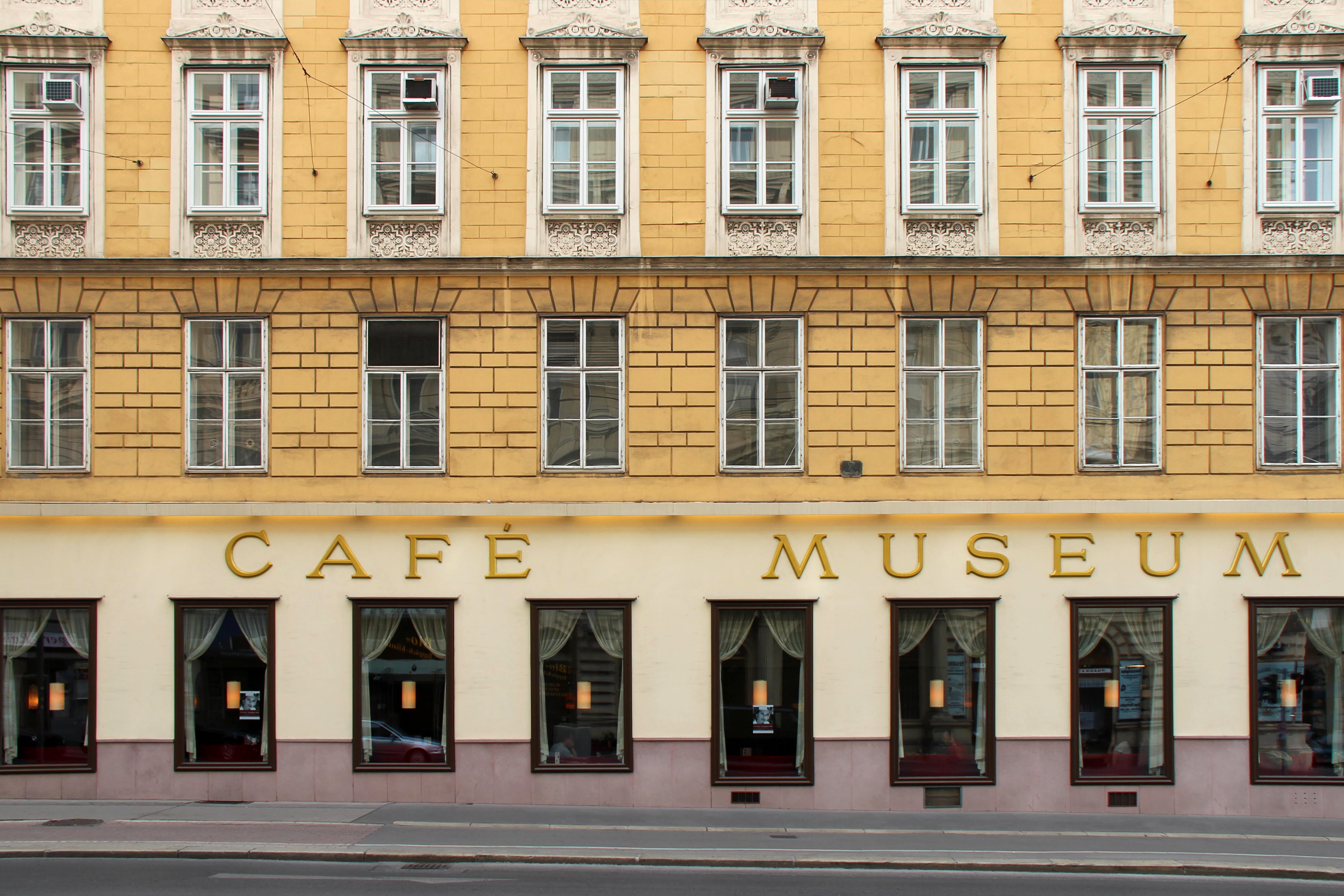 Las mejores terrazas de los cafés históricos de Viena