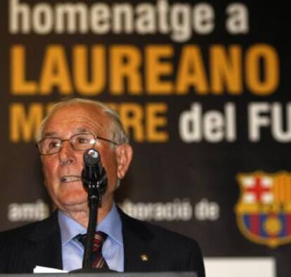 Laureano Ruiz en un homenaje que le tributó el Barça en 2007.