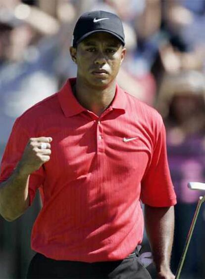 Tiger Woods, tras un golpe en el último torneo de la PGA, en agosto.