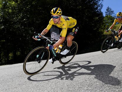 Roglic, durante la etapa del sábado en la Dauphiné.