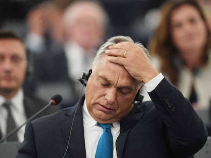 El primer ministro húngaro, Viktor Orban, en el debate del martes en el Parlamento Europeo. (FREDERICK FLORIN / AFP)