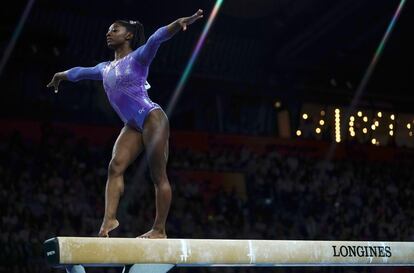 La campeona del mundo ha decidido esta vez no hacer el doble-doble de salida que desde estos campeonatos lleva su nombre y que es la única del mundo capaz de realizar.