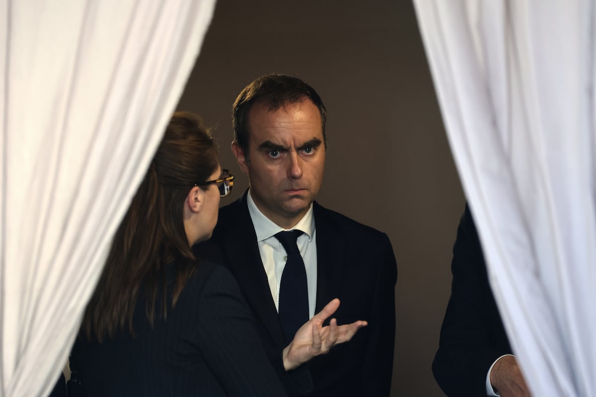 Lecornu asegura que sus contactos con los grupos políticos alejan la posibilidad de elecciones en Francia