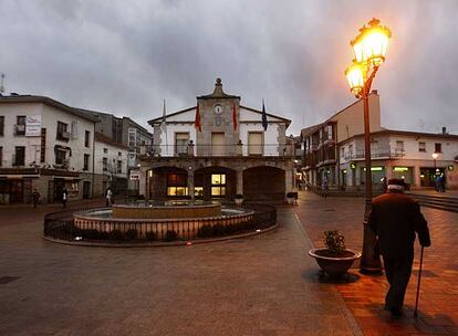 Plaza de la Constitución, donde se encuentra el Ayuntamiento de Galapagar.