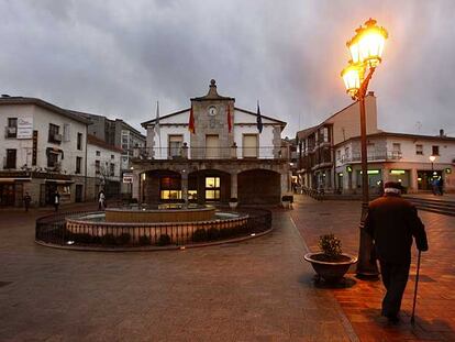 Plaza de la Constitución, donde se encuentra el Ayuntamiento de Galapagar.