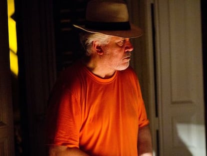 Almodóvar, durante el rodaje de Julieta.