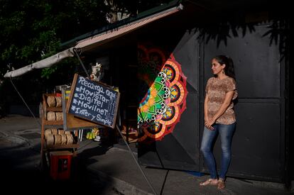 Diana García, at her kiosk in Caracas, Venezuela, on December 29.