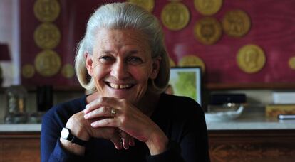 Elisabeth Badinter, en su domicilio de París en junio de 2015.