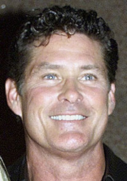 David Hasselhoff, detenido por conducir ebrio, en una foto tomada en 2001. El actor está en tratamiento por adicción al alcohol.