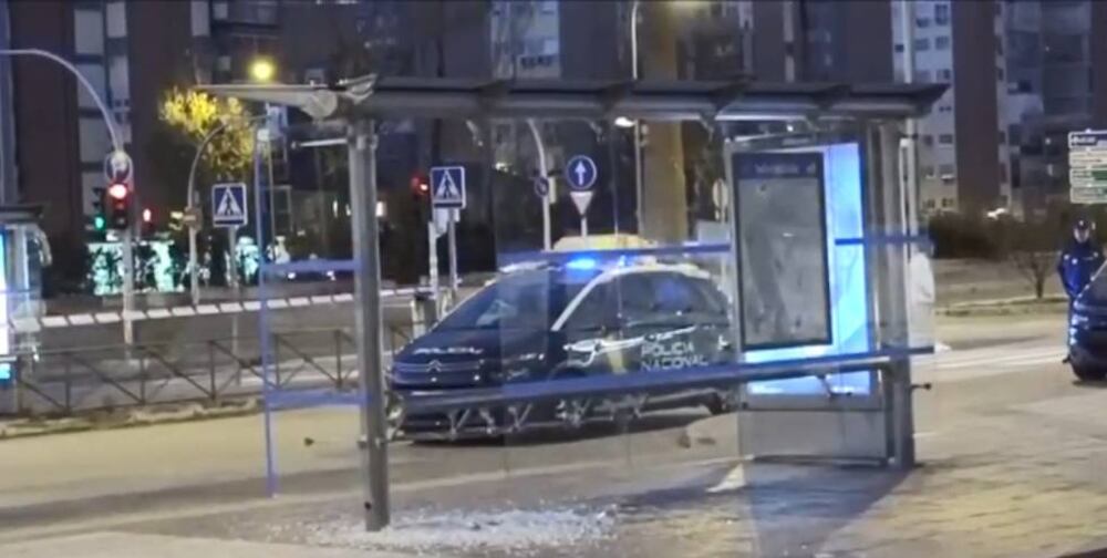 La policía busca a dos hombres por un tiroteo en Villaverde con una ...