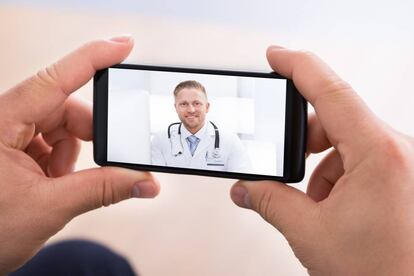 Hay más de 10.000 aplicaciones médicas para 'smartphones' y tablets.