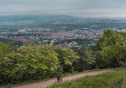 Vista de Sant Boi desde la ermita de Sant Ramon.