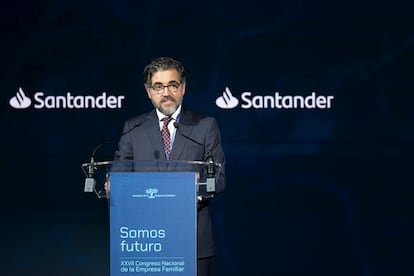 El CEO de Santander España, Ignacio Juliá, habla en el Congreso Nacional de la Empresa Familiar, que se celebra en Santander este martes.