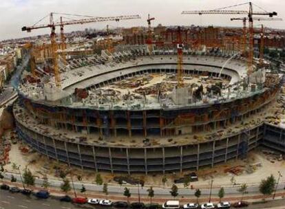 Una vista de las obras del nuevo estadio del Valencia, en la avenida de las Cortes Valencianas.