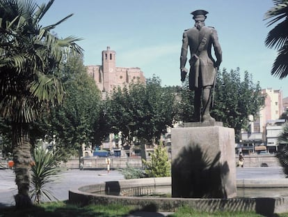 Estatua de Gaspar de Portolá, en Balaguer (Lleida).