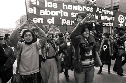 Manifestaci&oacute;n a favor del aborto en Madrid el 5 de mayo de 1978.