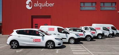 Nave de la empresa Alquiber, que ofrece renting flexible.