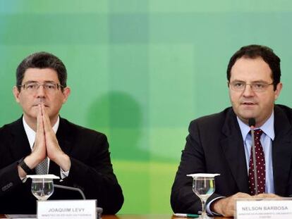 Joaquim Levy e Nelson Barbosa durante anúncio em Brasília,