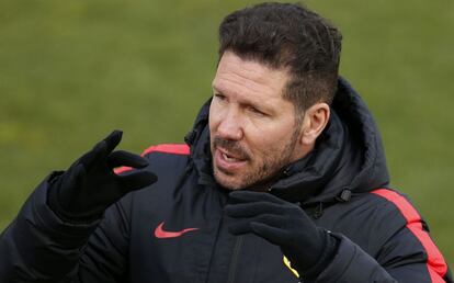 Simeone, durante un entrenamiento del Atl&eacute;tico.