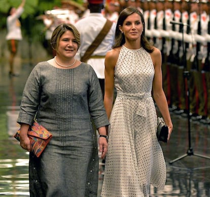 Lis Cuesta, con la reina Letizia.