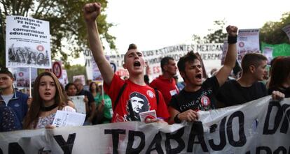 Manifestaci&oacute;n de estudiantes ayer en Madrid, contra los recortes y la ley Wert.