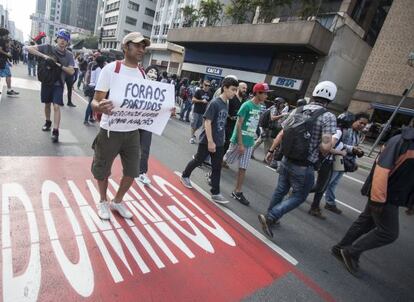 Avenida Paulista, o s&iacute;mbolo de S&atilde;o Paulo, vazia.