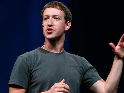 Zuckerberg quiere que des la cara en Facebook