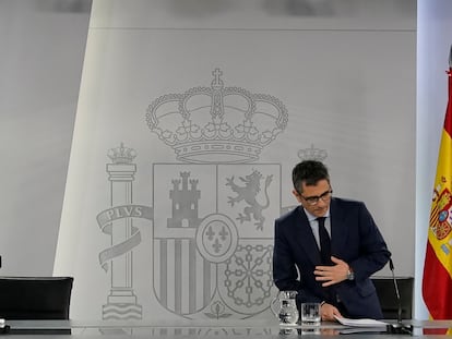 La ministra portavoz del Gobierno, Isabel Rodríguez, y el ministro de presidencia, Félix Bolaños, el lunes.