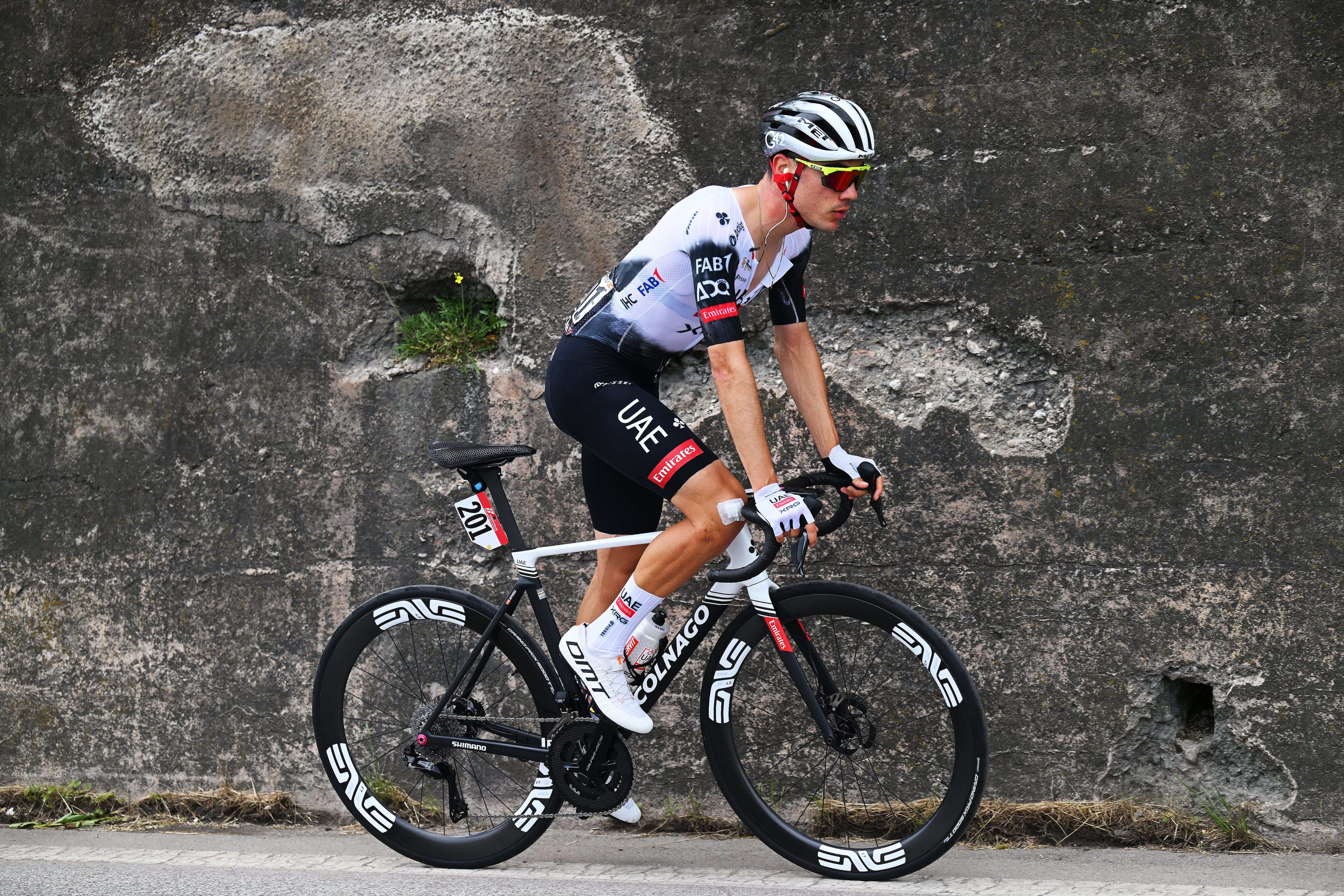 "El entrenador de Juan Ayuso revela que el talento del ciclista tenía el Giro de Italia en sus piernas"