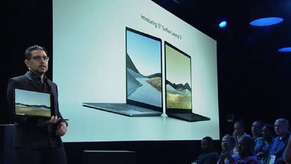 El jefe de Producto de Microsoft, Panos Panay, presenta el portátil de 15 pulgadas Surface 3