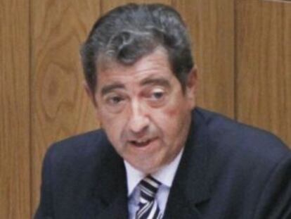Benigno López durante una intervención en el Parlamento