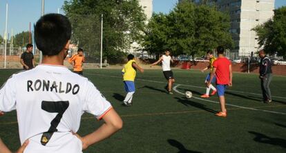 Estudiantes de la Escuela Orcasur sin Fronteras durante un entrenamiento.