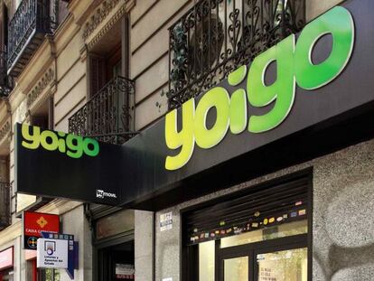 Imagen de una tienda de Yoigo.