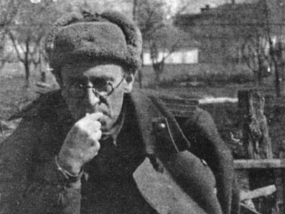 Vasili Grossman (1905-1964), en Svatovo en 1943.