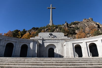 Entrada de la basílica del valle de Cuelgamuros, conocido antes de la Ley de Memoria Histórica como Valle de los Caídos.