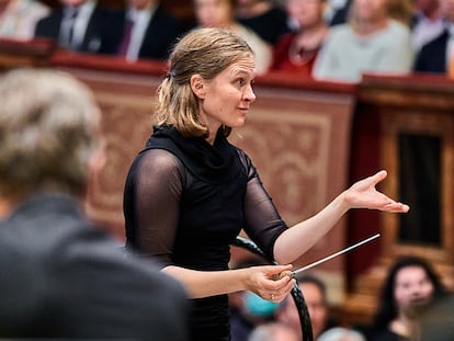 Mirga Gražinytė-Tyla dirigiendo a la Filarmónica de Viena el pasado 4 de mayo en el Musikverein.