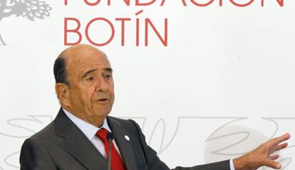 Emilio Bot&iacute;n en la presentaci&oacute;n de la memoria anual de la Fundaci&oacute;n.