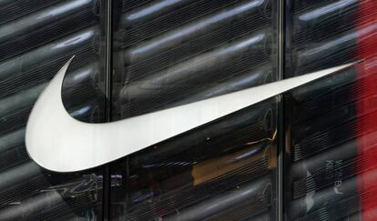 El logo de Nike, en una tienda de Nueva York. 