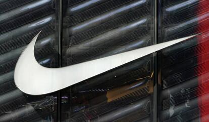 El logo de Nike, en una tienda de Nueva York.