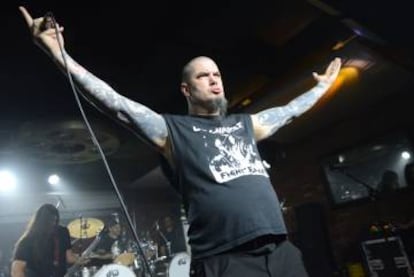 El vocalista de Pantera estuvo cinco minutos clínicamente muerto.